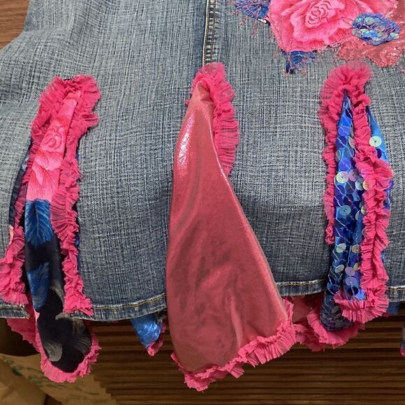 Extraordinary Denim Skirt Appliqué, inserts at hem in Pink,Floral & Blue Sequin - Picture 8 of 10